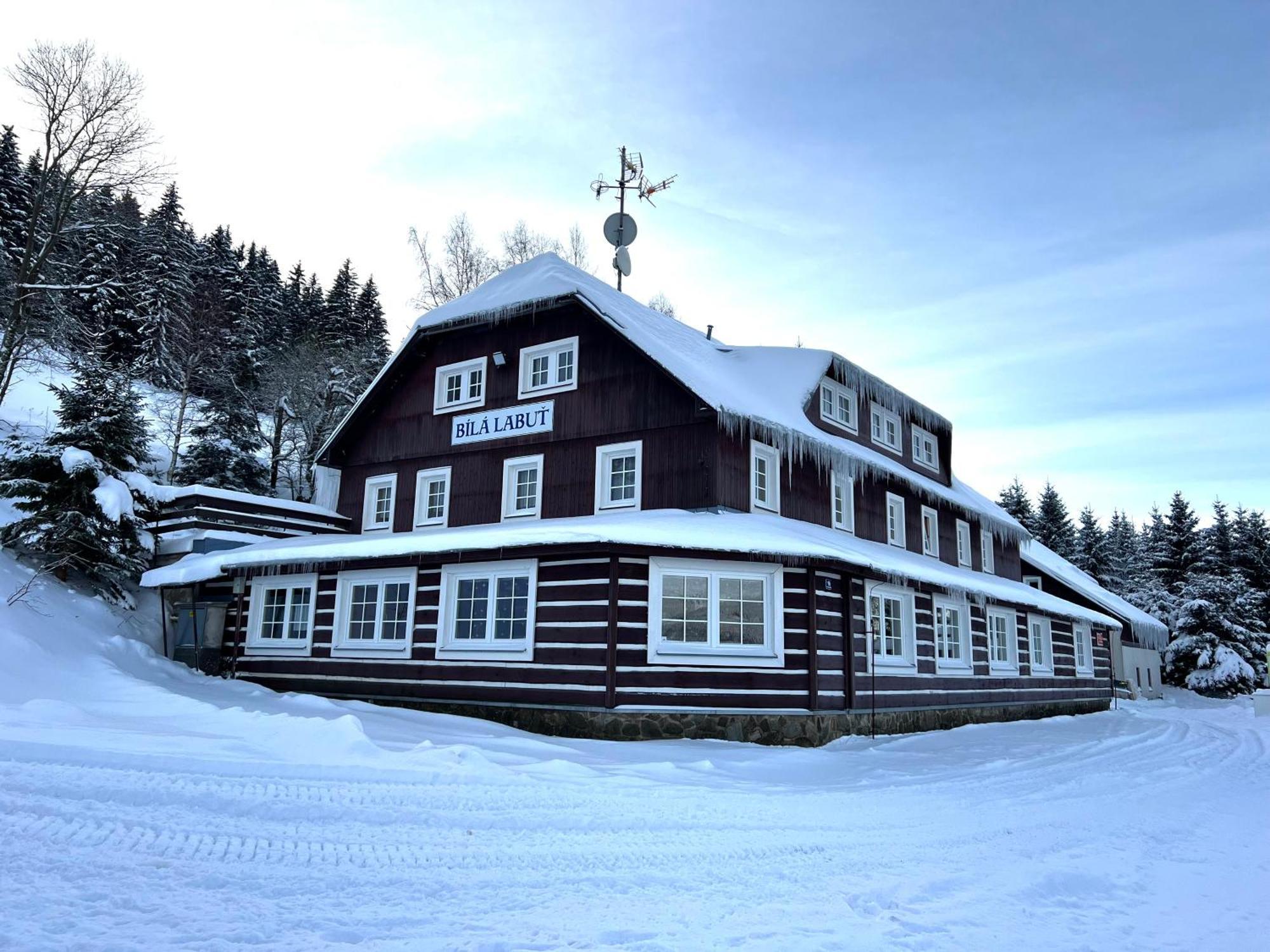 Bila Labut Horsky Hotylek Hotel Pec pod Snezkou Exterior foto